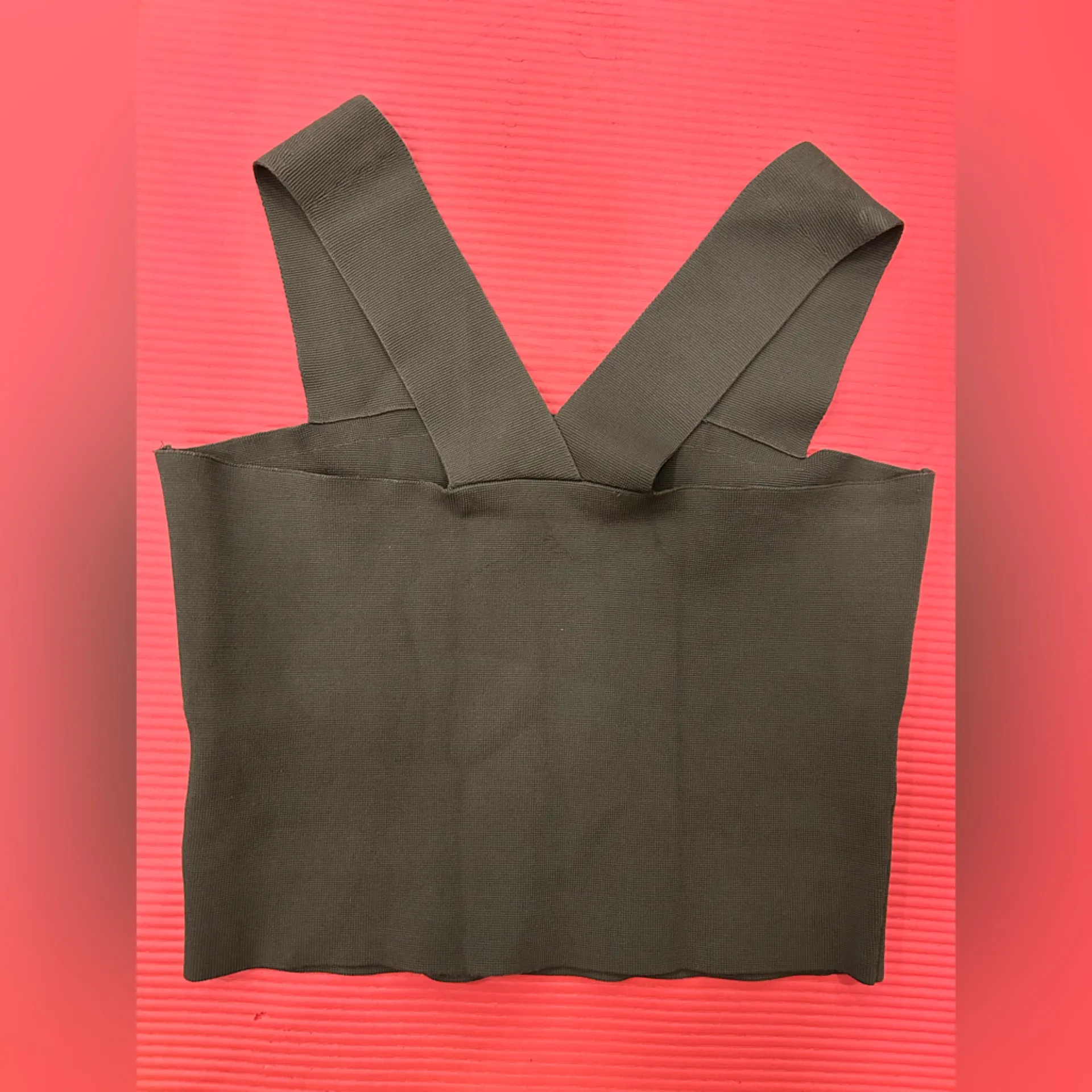 A.L.C. Knit‎ Olive Brown Cropped Tank Top size Large - Image 2