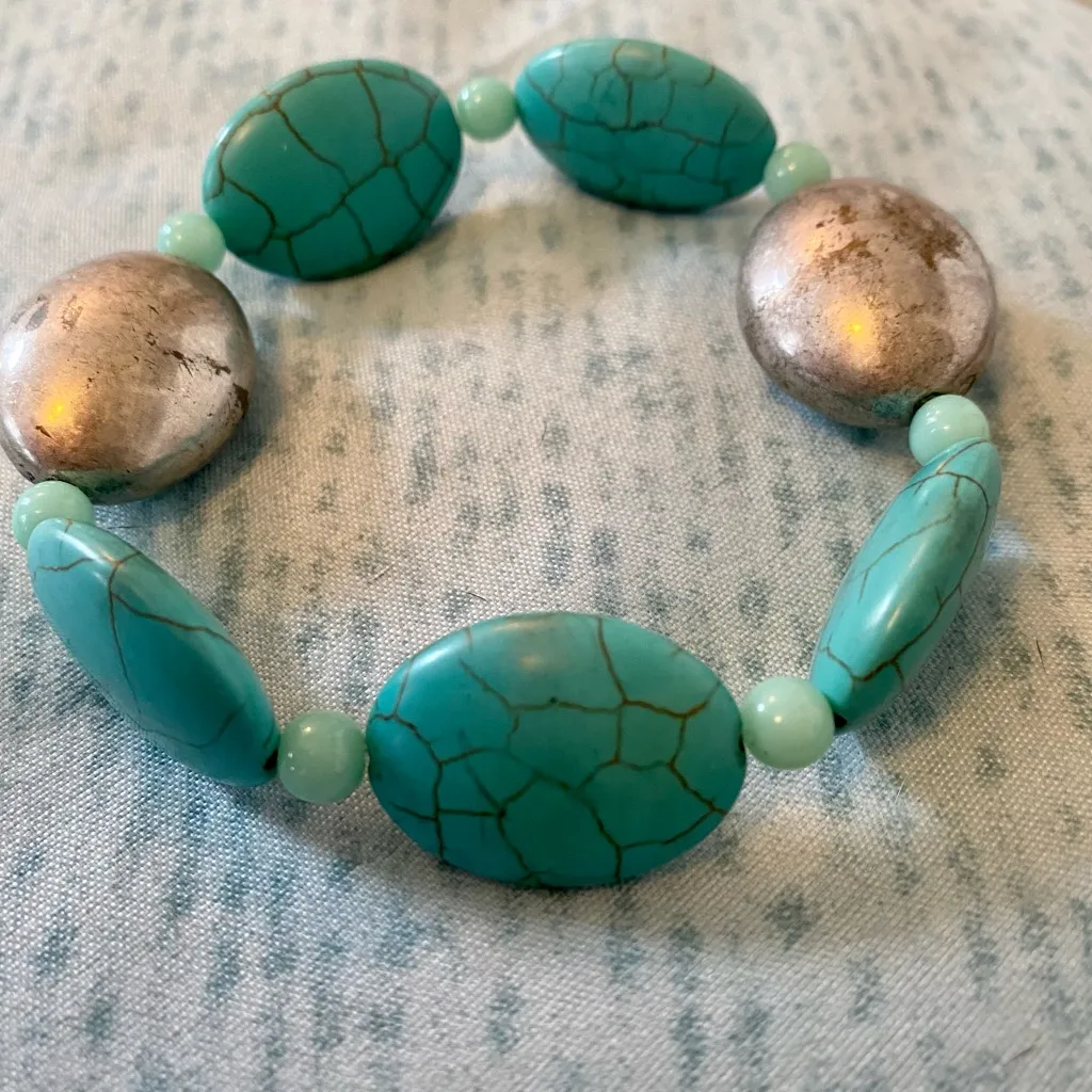 Turquoise and silver beaded stretch bracelet! Blue - Image 5