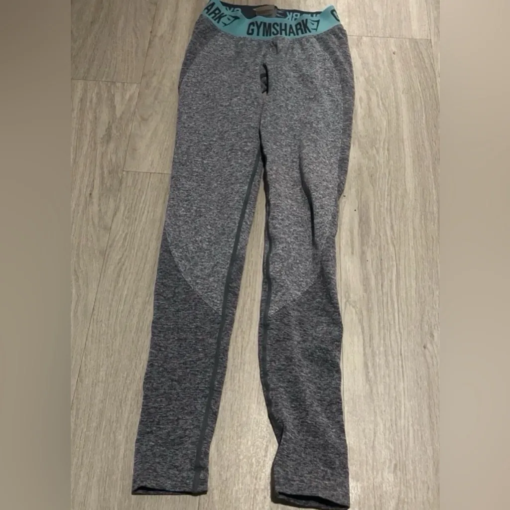 Gymshark Flex Heather Gray Leggings with Teal Waistband Size XS - Image 6