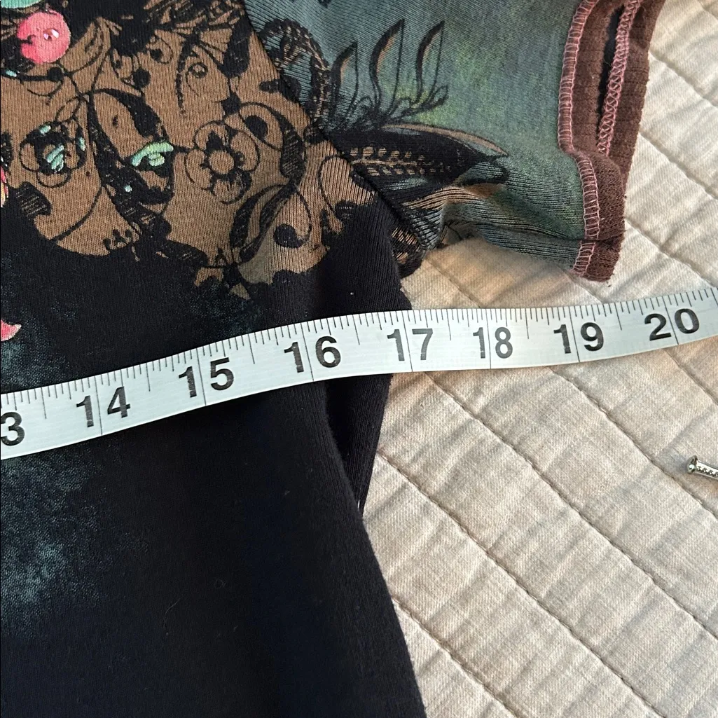 Vanilla sugar medium black, Y2K graphic, Paris floral bedazzled baby T - Image 7