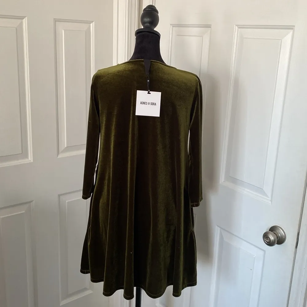 Agnes and Dora NWT Olive Green Velvet Dress - Image 11