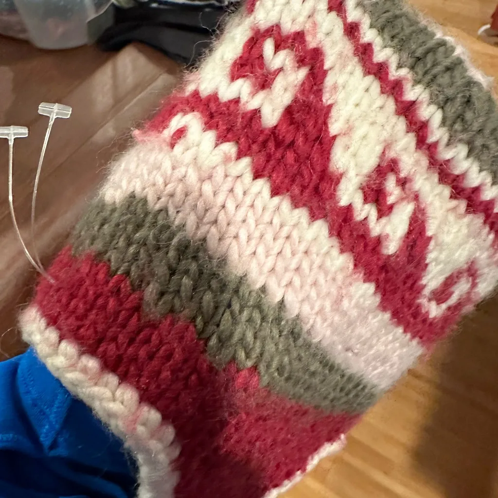 NEW BULA BULA SKI HAT UNISEX RED WHITE HOLIDAY ONE SIZE - Image 8