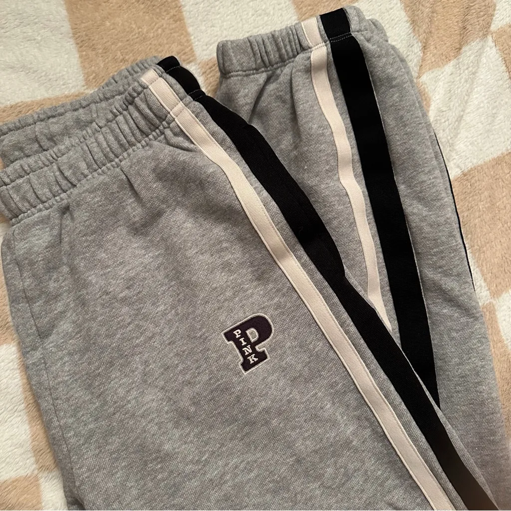 VS PINK Sweatpants - Image 2