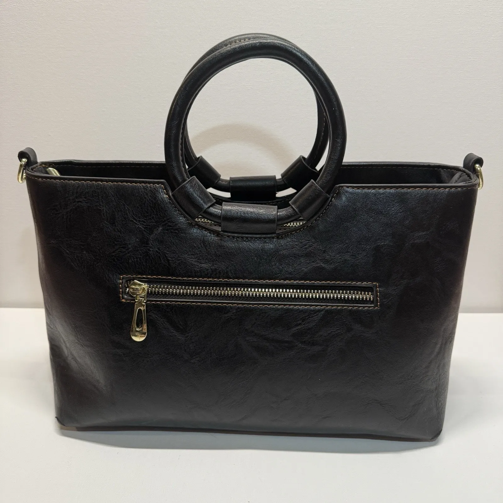 Carved Leather Retro Handbag Tote Purse w/ Floral Design - Image 2