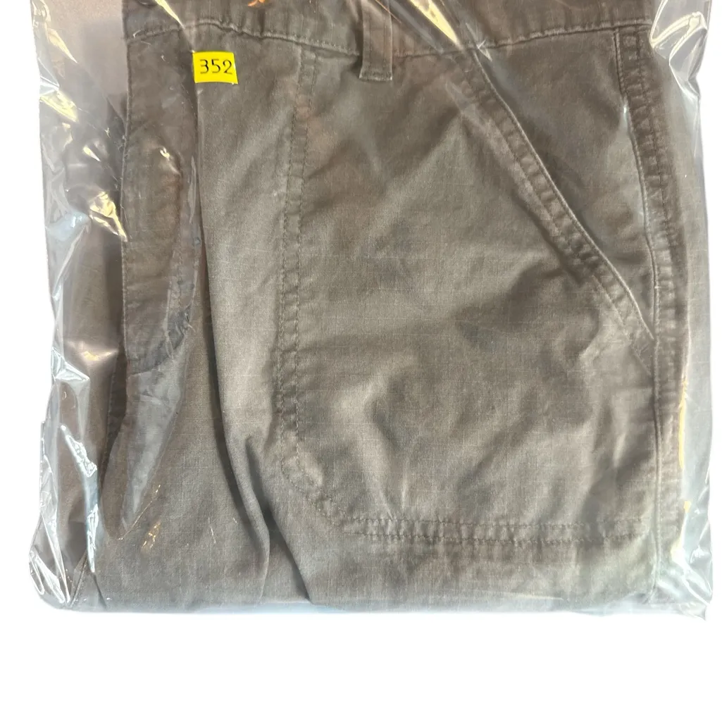 Eddie Bauer Women’s‎ Gray Chinos - Image 8