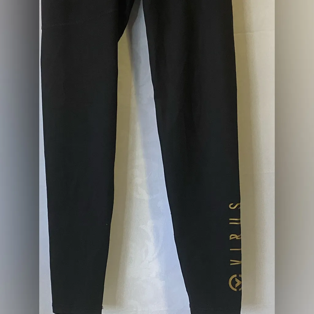 Black Leggings with Gold Logo Size L - Image 4