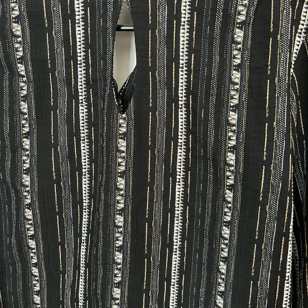 Drew Printed Keyhole Blouse - Image 3