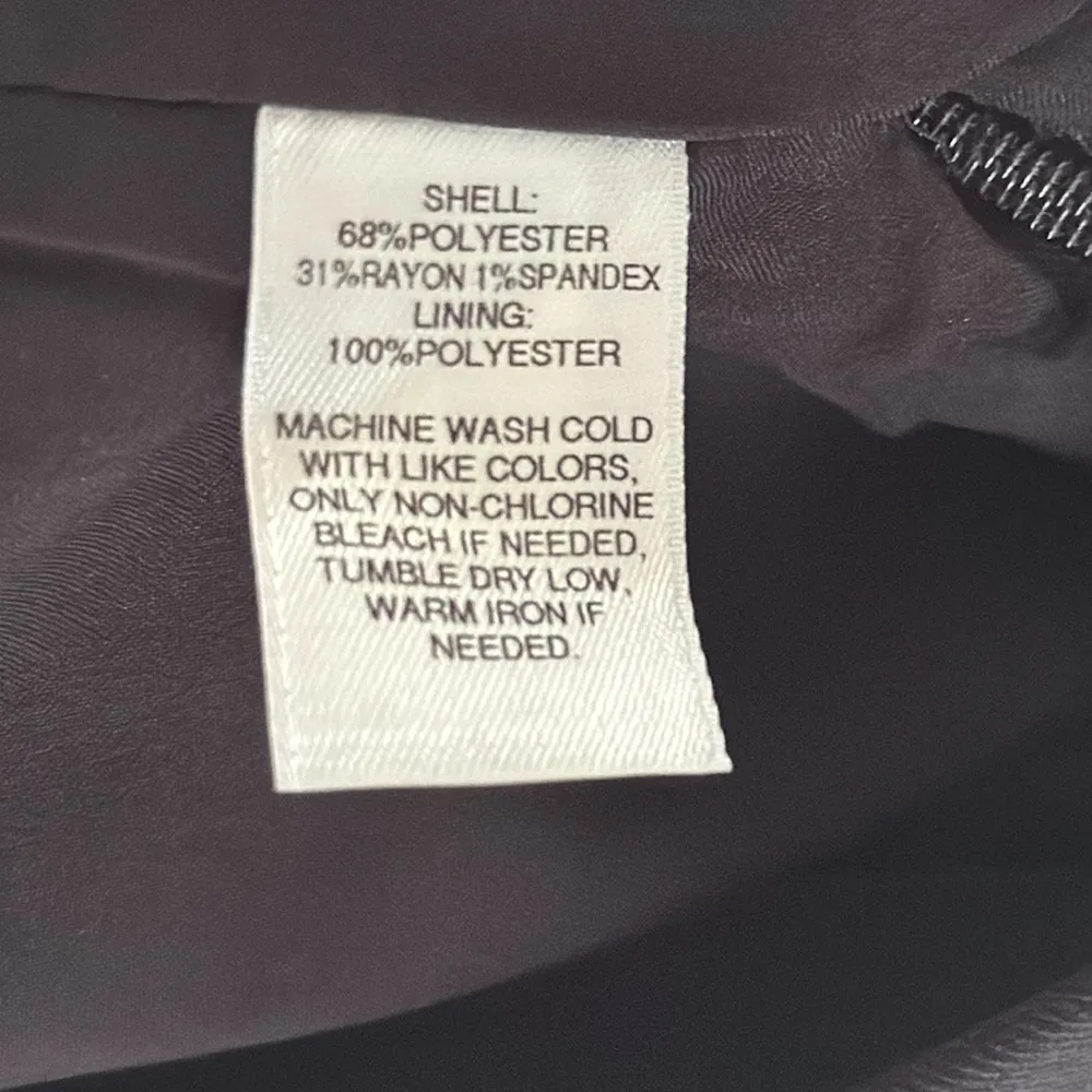 White House Black Market skirt size 4 - Image 4