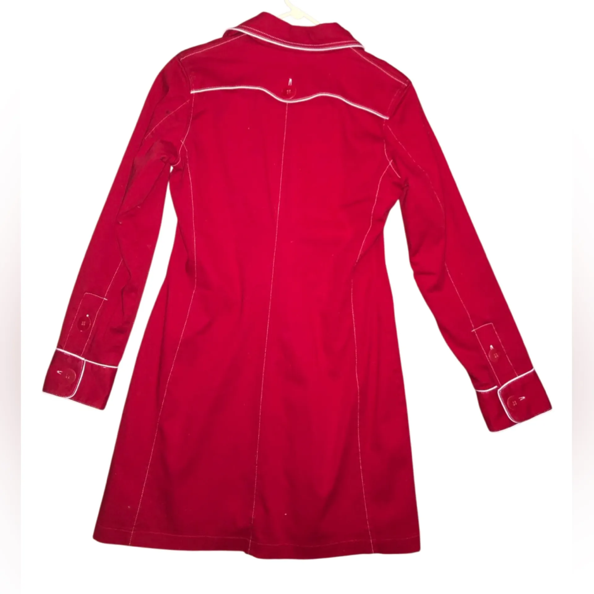 Tulle Scarlet Button - Image 3