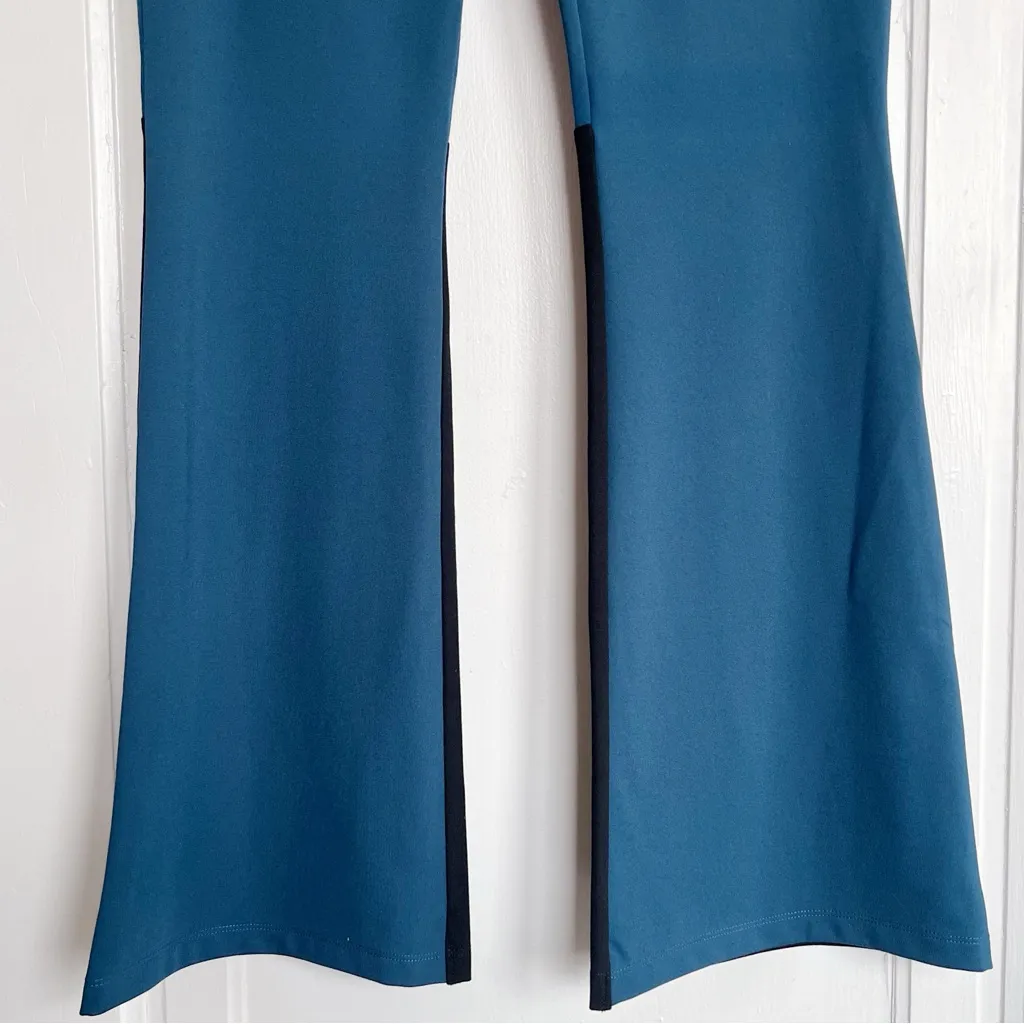 The Cause Collection • Paseo Stretch - Image 6