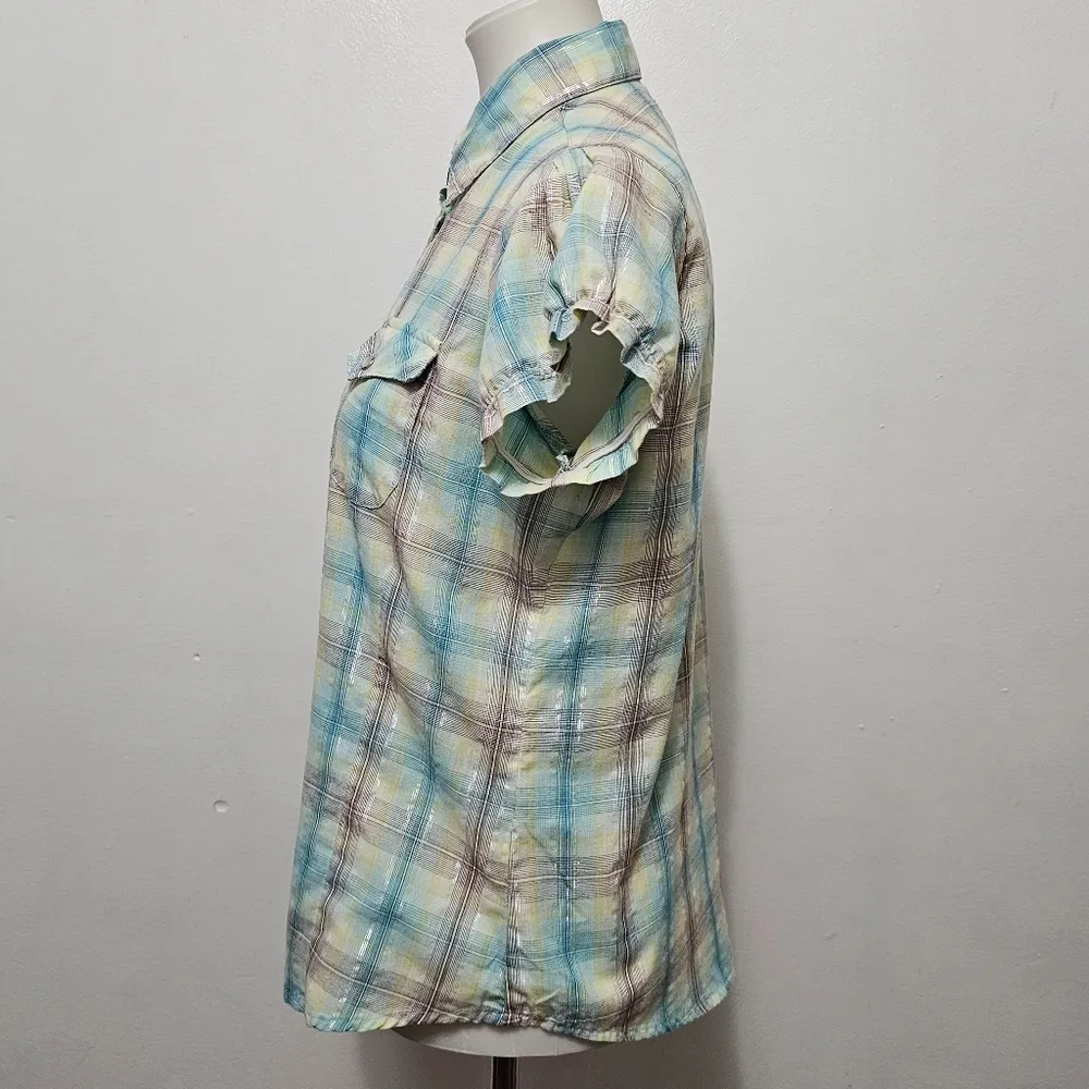 Wrangler Wrancher Turquiose Plaid Pearl Snap Western Button Down Size Medium - Image 2
