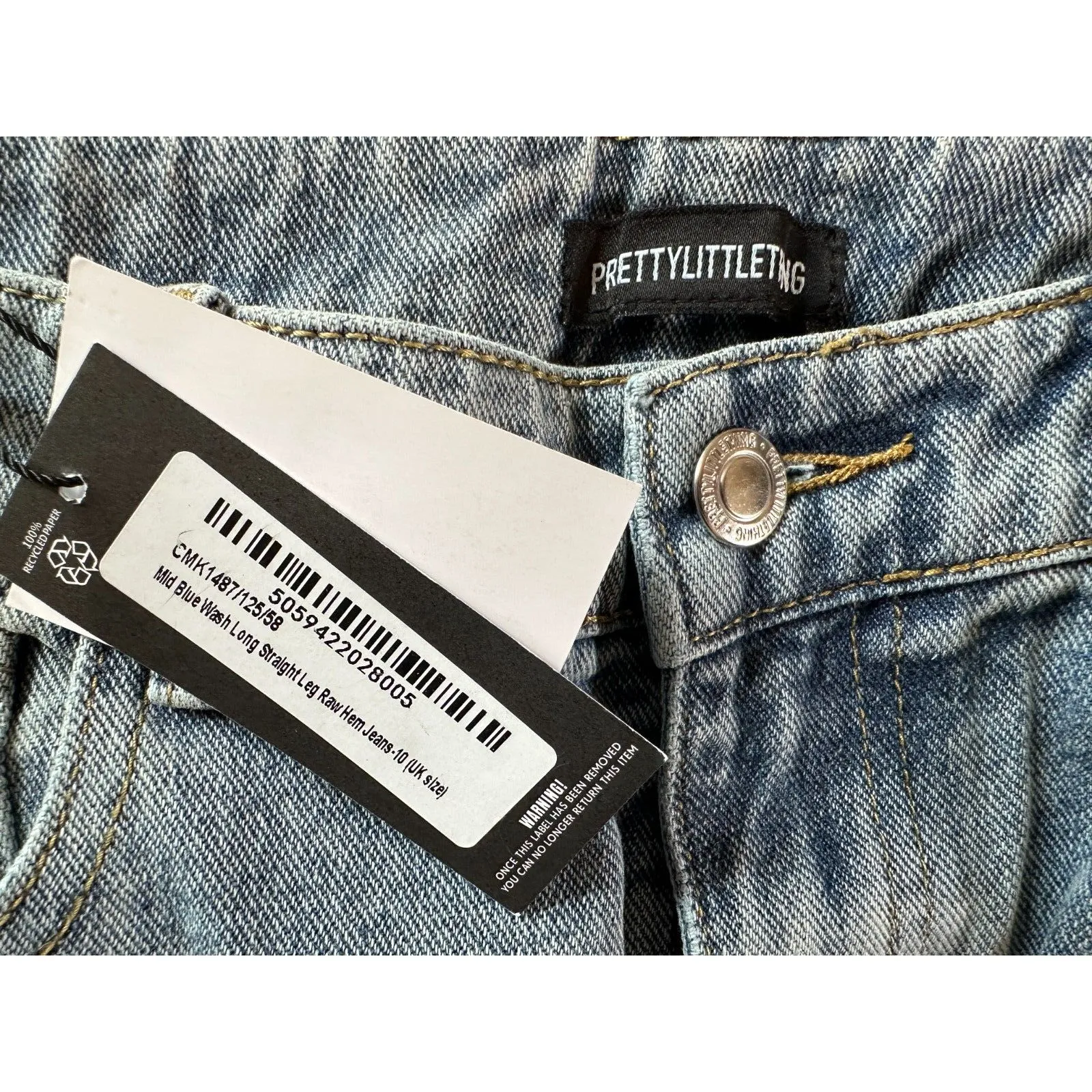 Pretty Little Thing Mid Blue Wash Straight Leg Raw Hem Jeans Size 6 NWT - Image 4