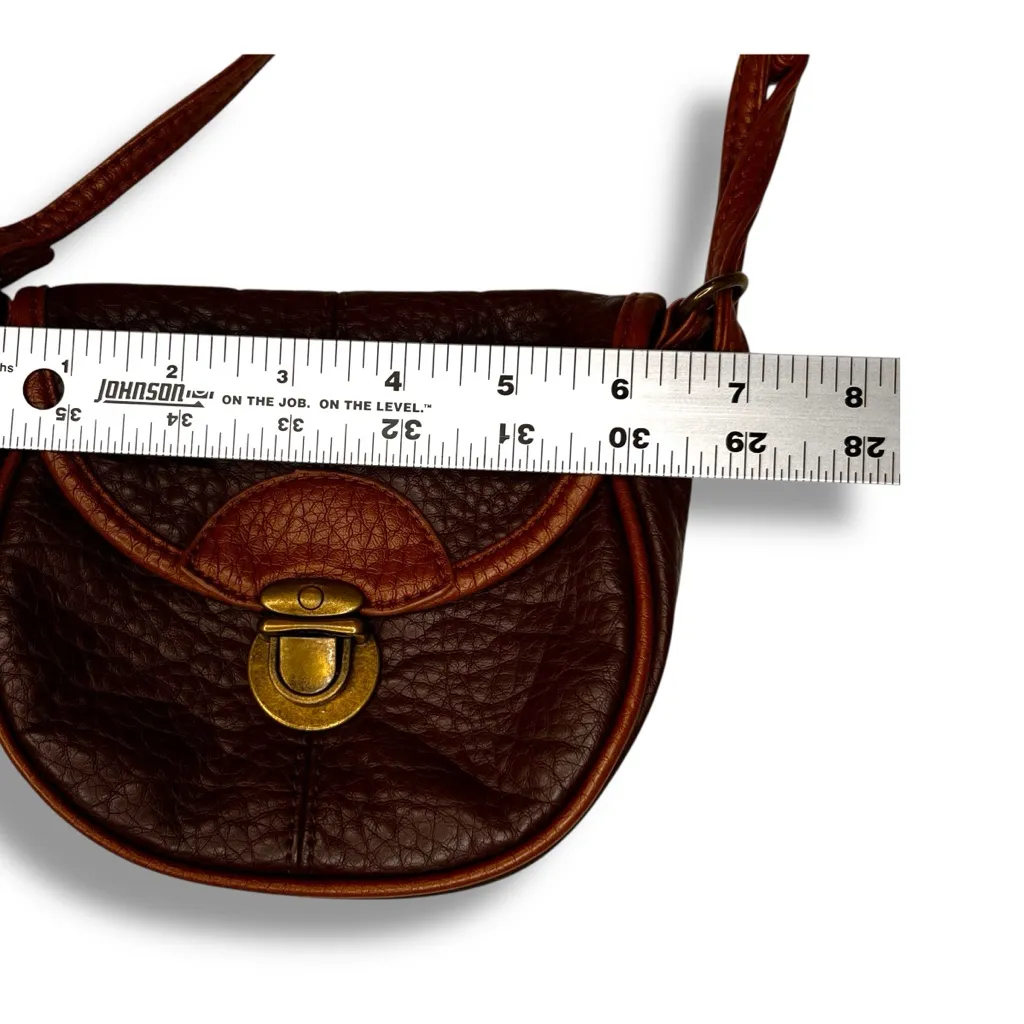 American Eagle Crossbody Very Small Purse Faux Leather Red/Brown Trim Y2K Vibes - Image 5