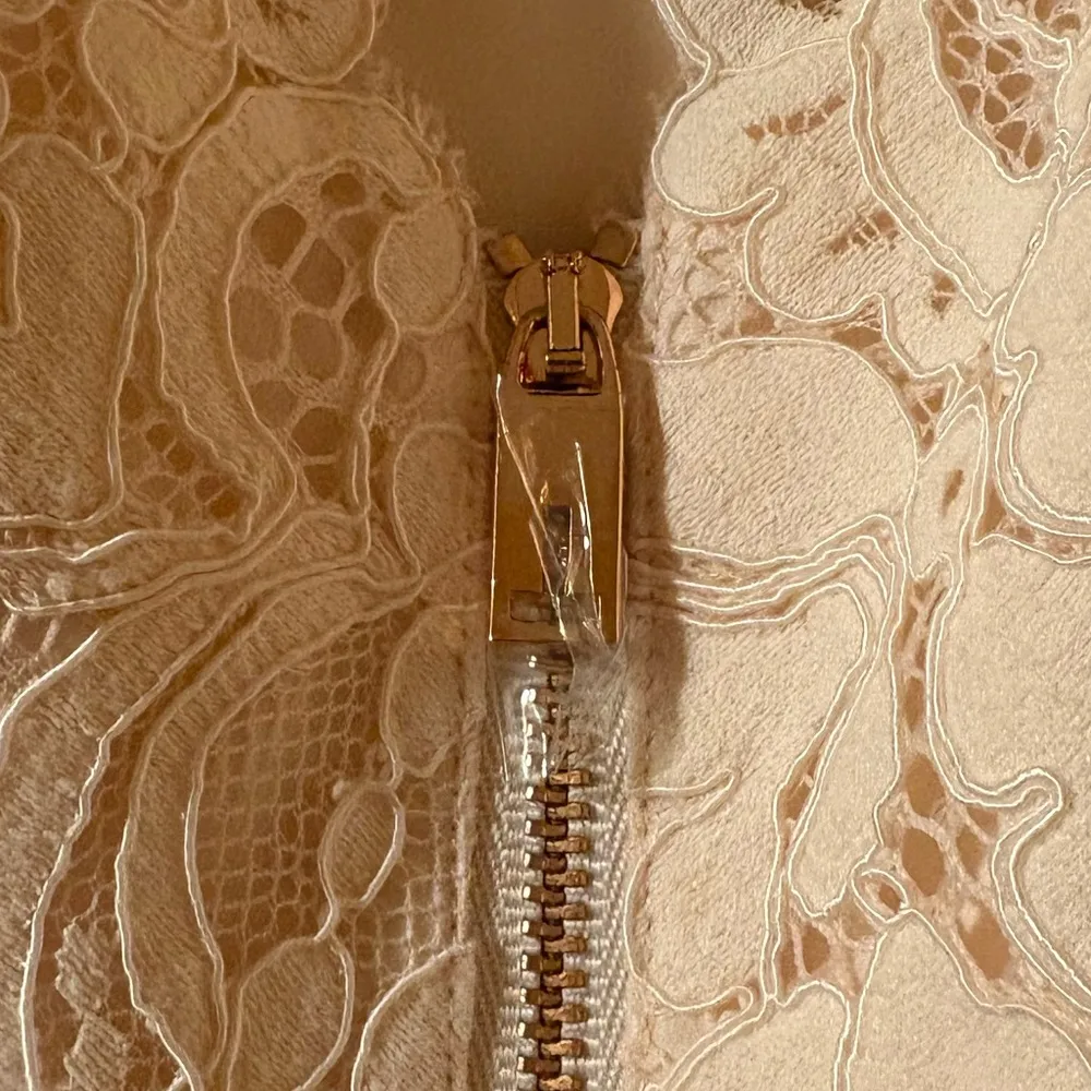 NWOT  Mimee Lace Bodice Dress in Baby Pink - Image 8