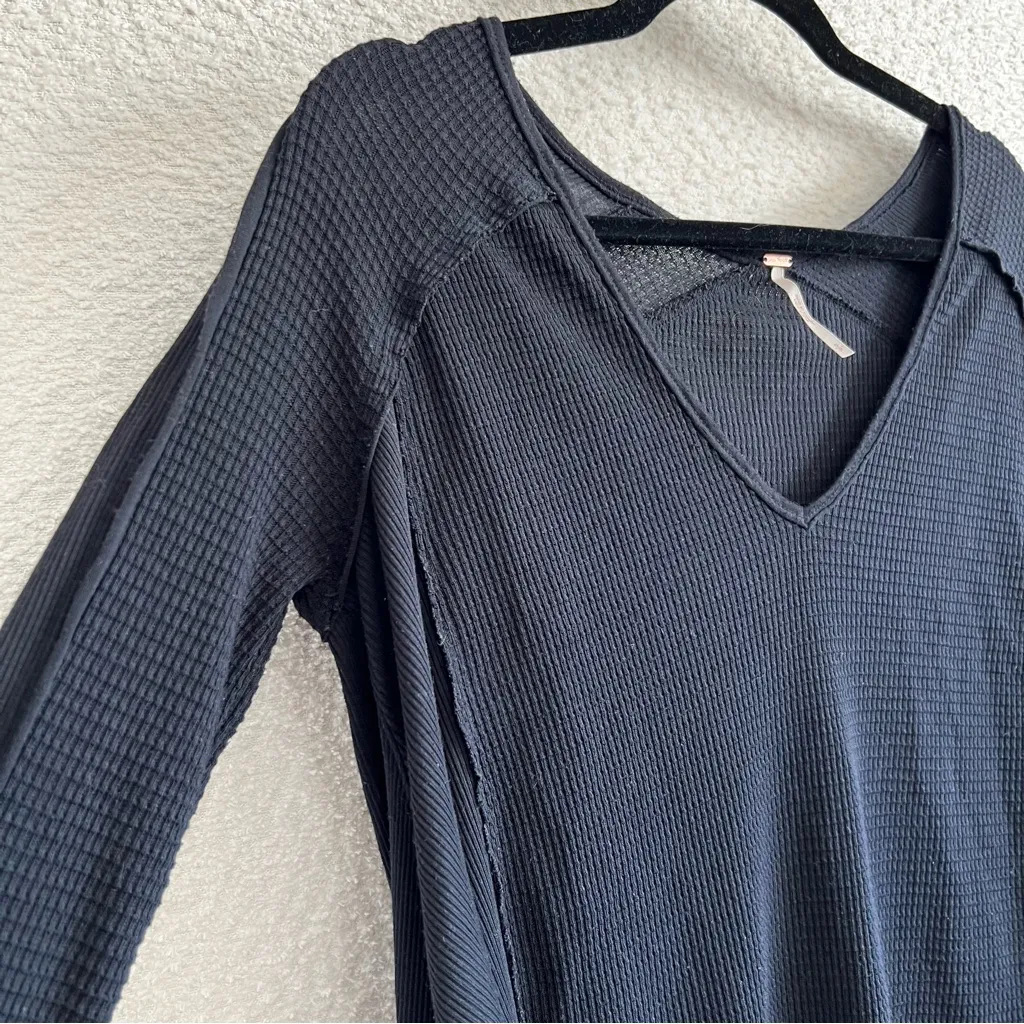 Free People Women’s Boho Waffle Knit Flowy Top Size Small‎ - Image 4