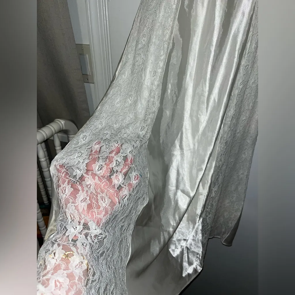 Vintage Flora‎ Nikrooz Ivory Satin & Lace Slip Dress – Size Medium - Image 5