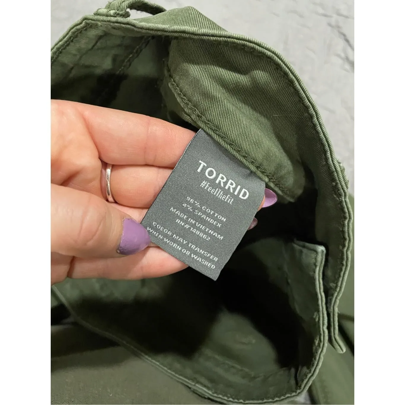 Torrid  12 Army Green Capri Pants Multi Button - Image 7