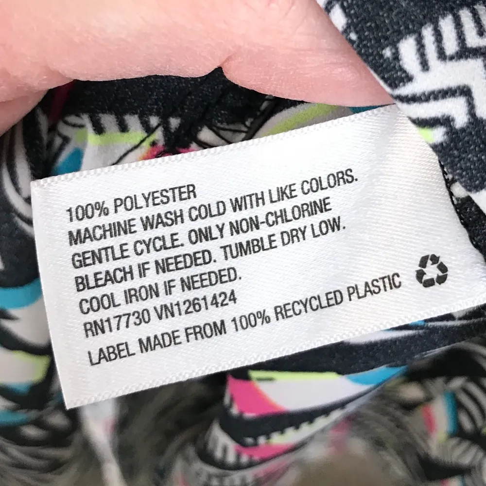 Xhilaration Colorful Kaleidoscope Abstract Print Cap Sleeve Shift Dress Medium - Image 7