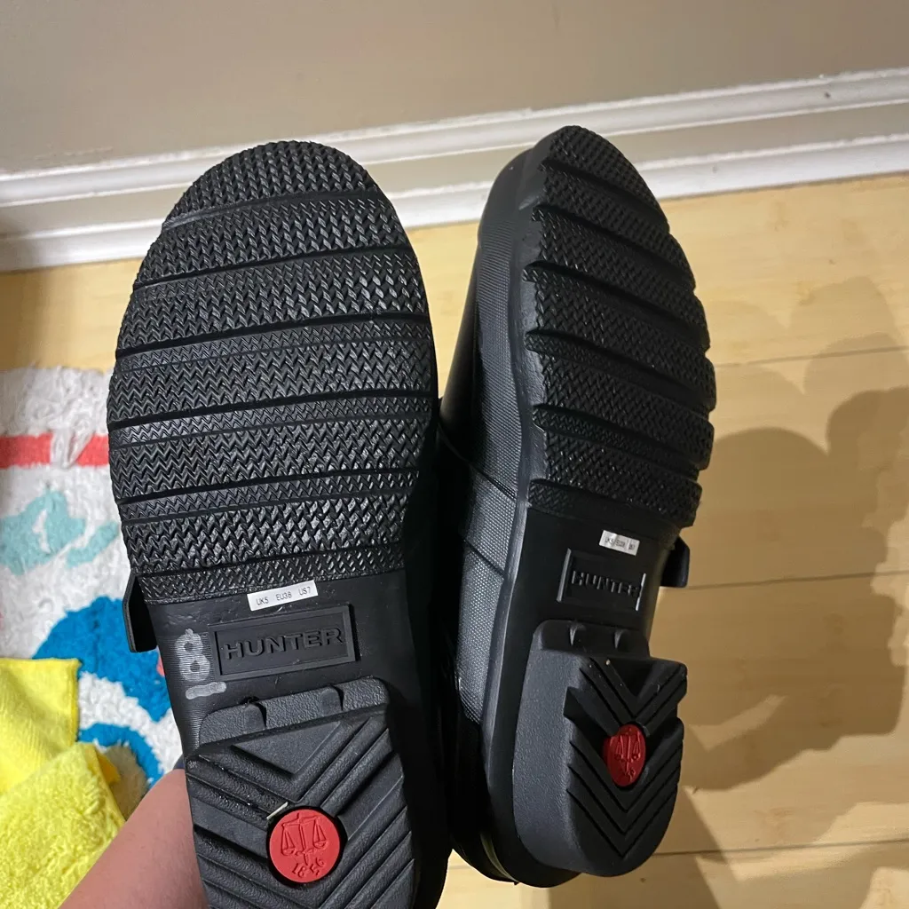 Hunter Black Slingback Mules with Silver Buckle Waterproof size 7 - Image 7