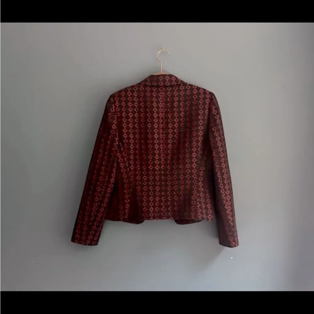 Tahari ‎ black and red blazer jacket women’s size 8 - Image 2