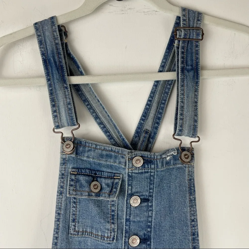 Hollister Light Wash Distressed Denim Overalls Sz XS Boho Western - Image 4