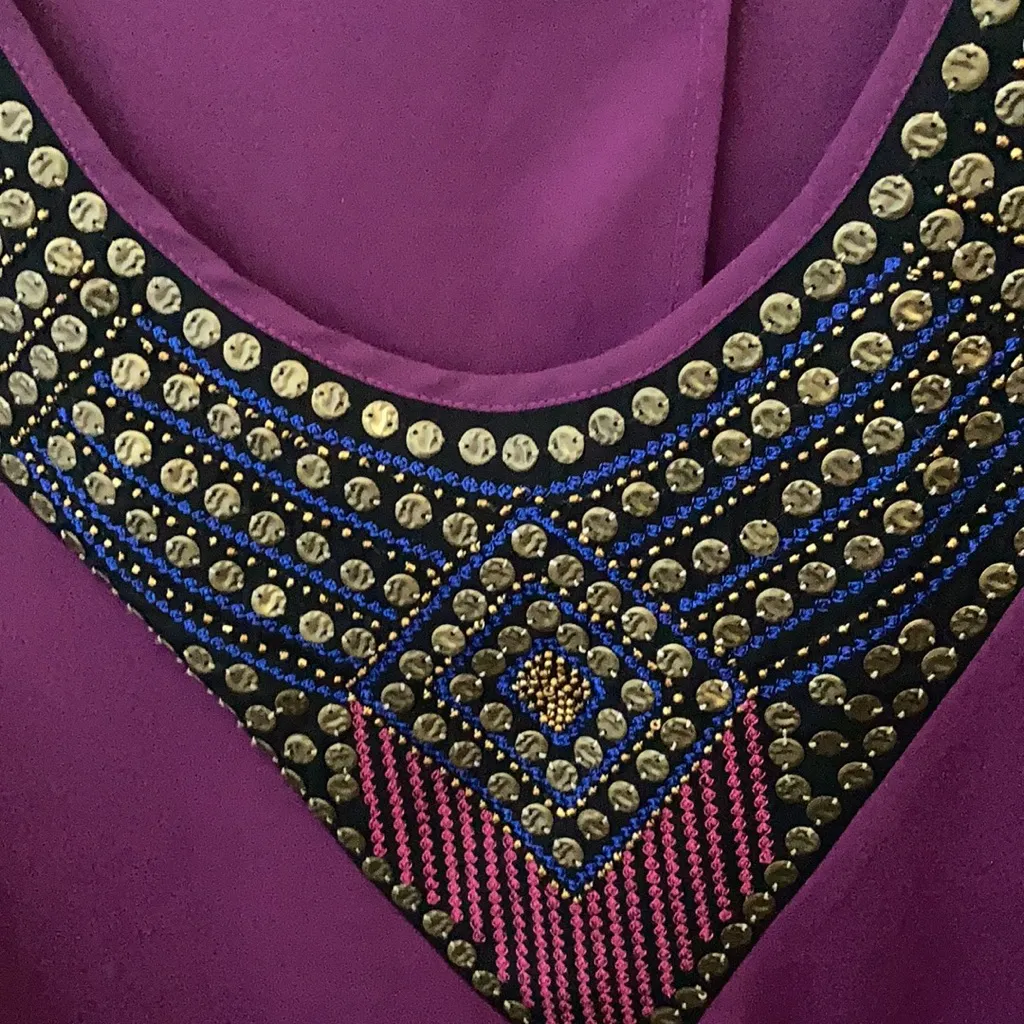 Studio Y FINAL MARKDOWN  embellished tank xl - Image 3