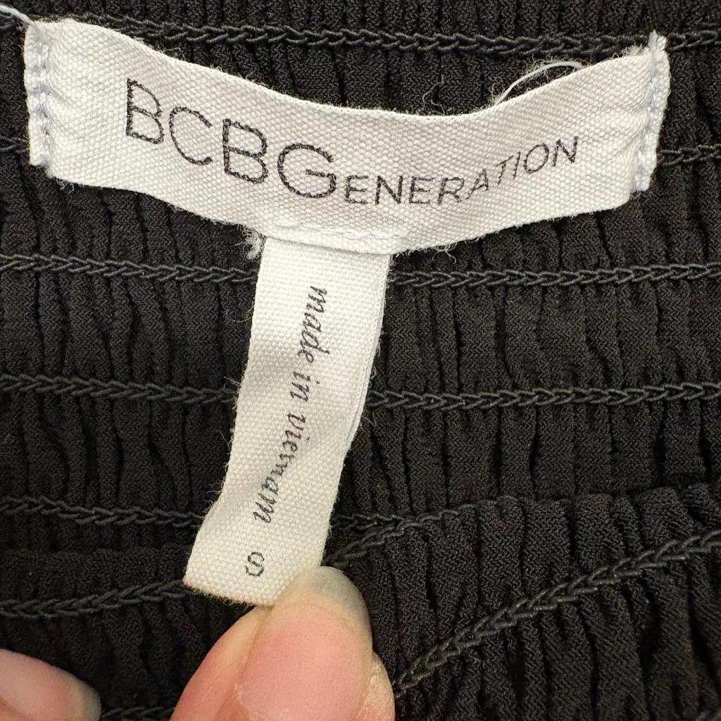 BCBGeneration Black Ruffled Off-Shoulder Blouse Size S - Image 5