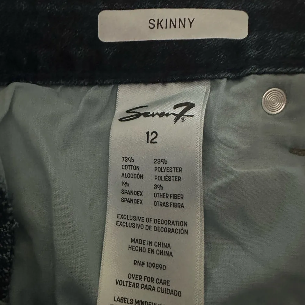 Seven 7 Skinny Jeans Size 12 - Image 4
