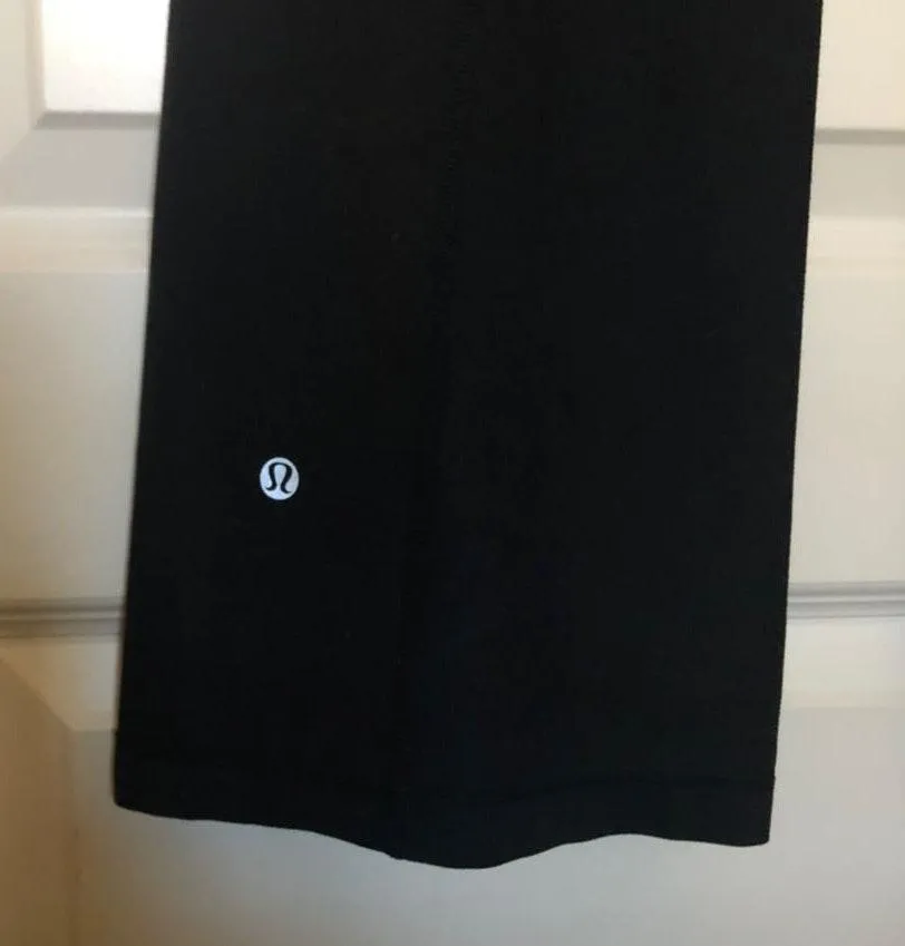 Lululemon Black Reversible Yoga Pants  - Image 5