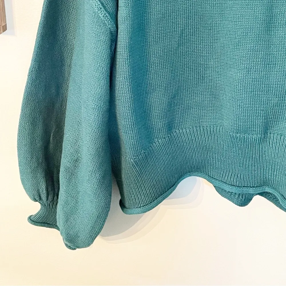 POL  Size Large Green Exposed Hem Bubble Sleeve Deep V Pullover Knit Top - Image 2