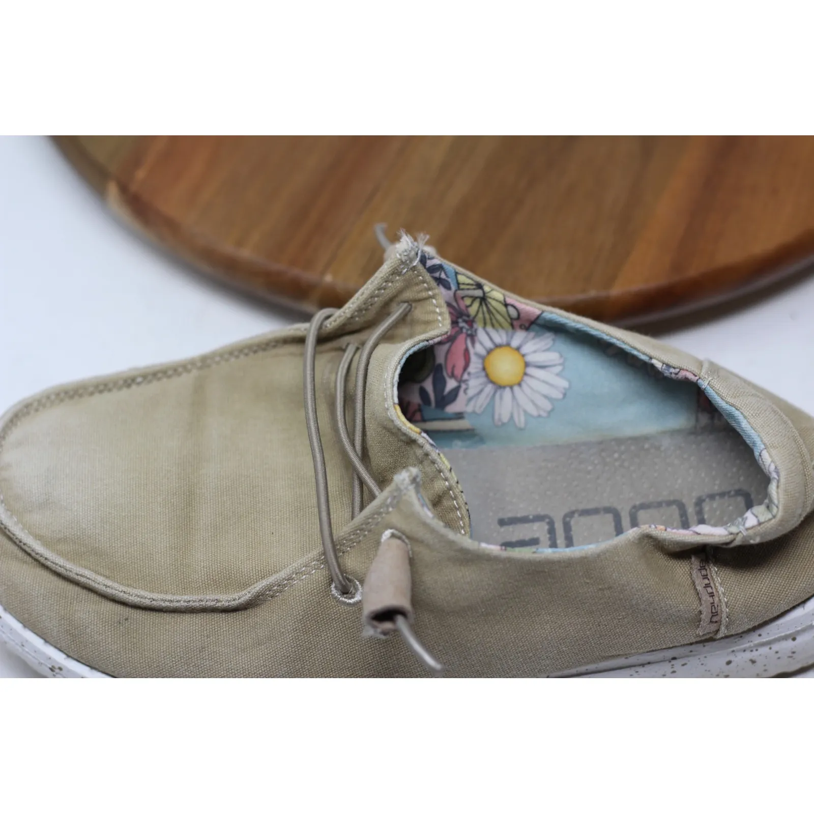 Hey Dude Wendy‎ Floral Beige Casual Loafers Lightweight Shoes Womens Size 7 - Image 7