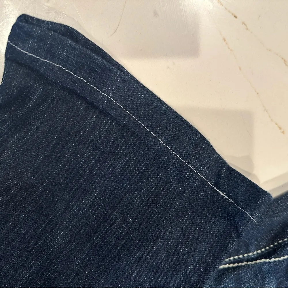 Miss Me Signature Boot Cut Crop Bling Jeans Dark Wash Size 27 - Image 10