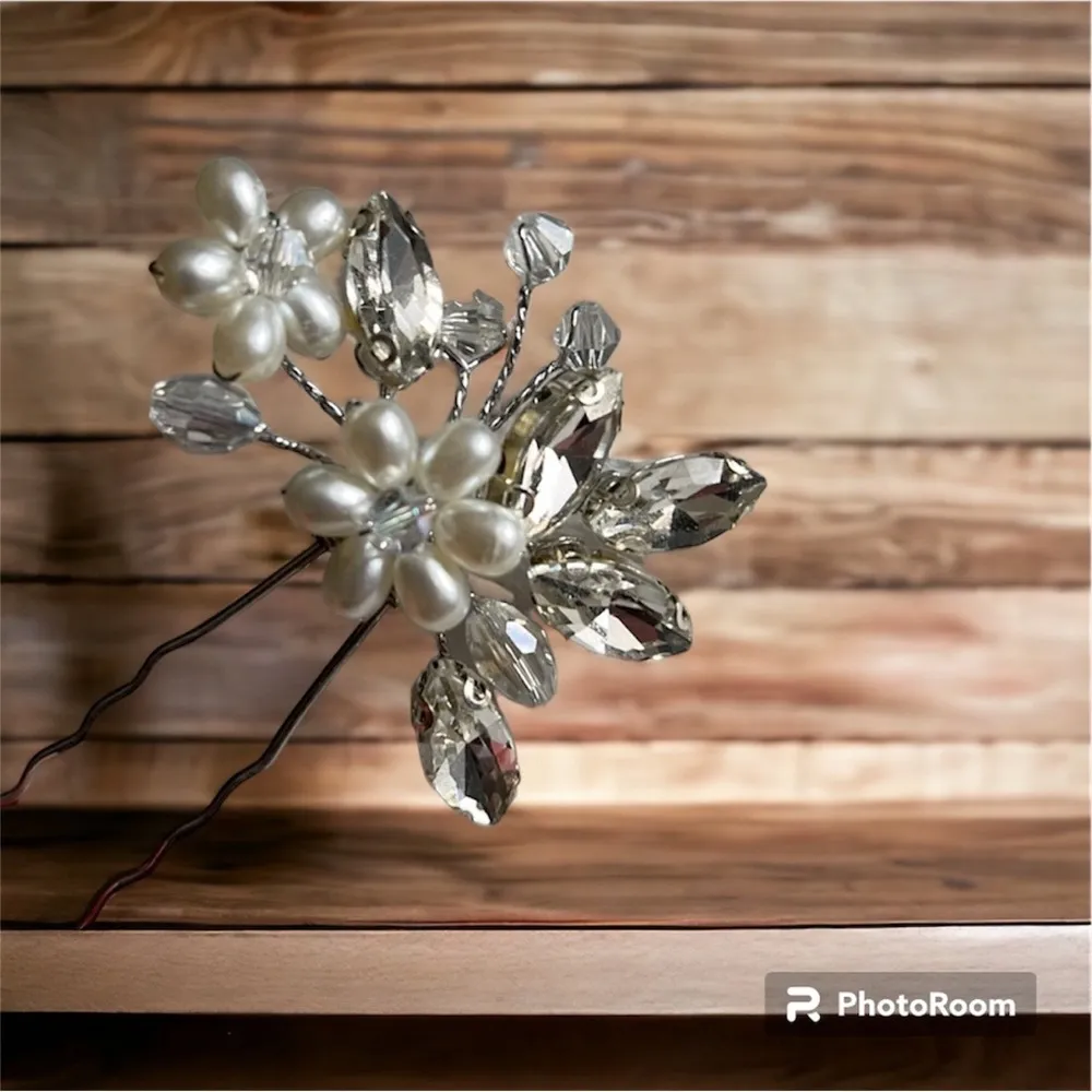 Women’s Hair Accessories - Image 2