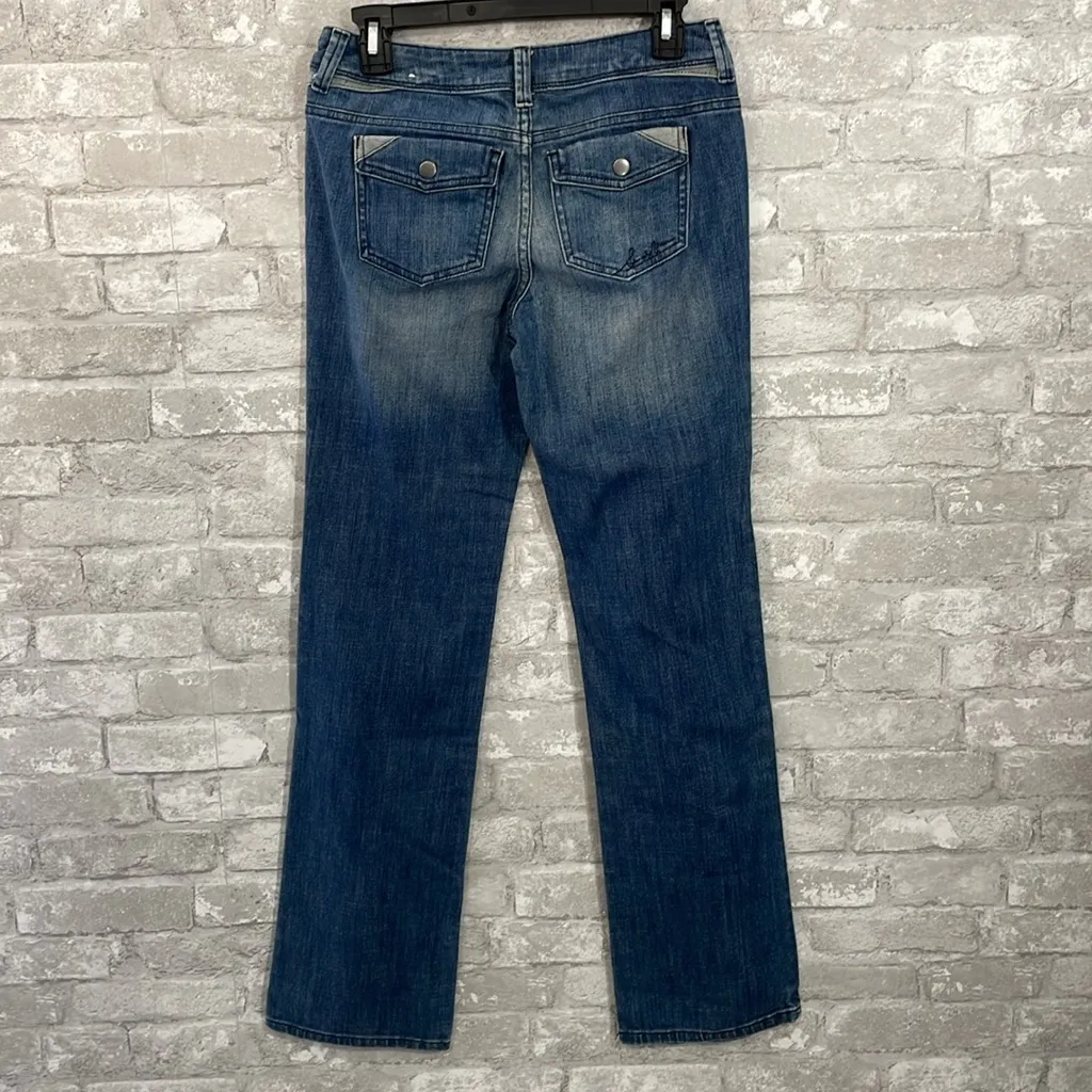 Vera Wang Classic Blue Straight Leg Jeans - Image 4