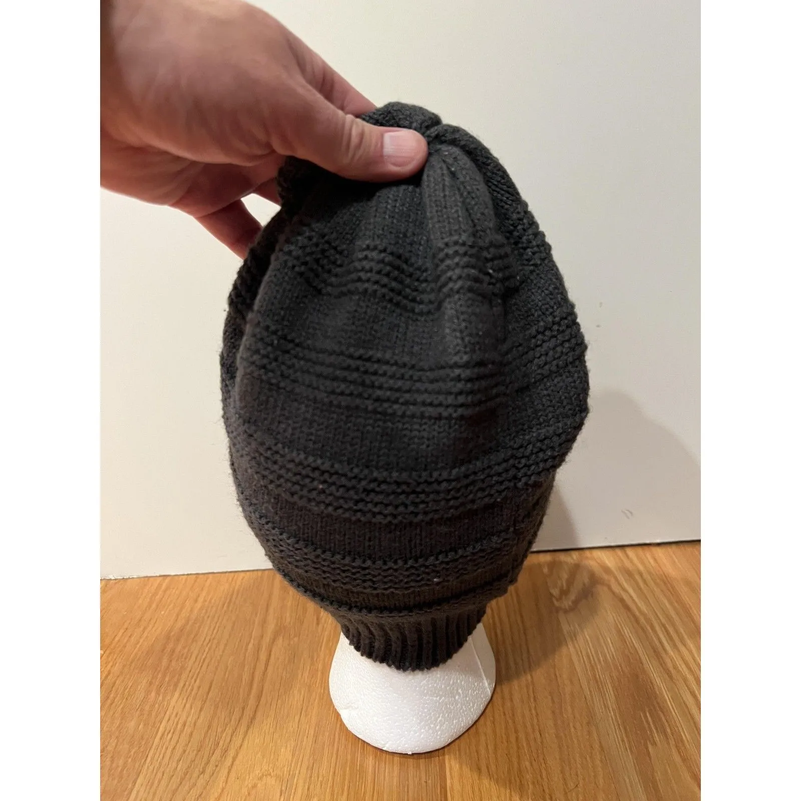 #LOVE Hat Beanie Knit Womens One Size Gray Slouchy Winter Embroidered Warm - Image 3