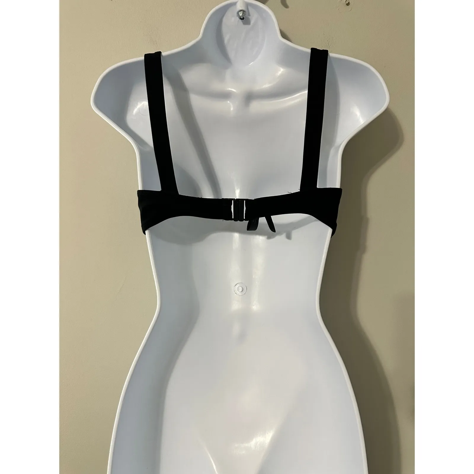 Rochelle Sara Black Scoop Neck Bikini Top Bra Swimwear Size Small - Image 6