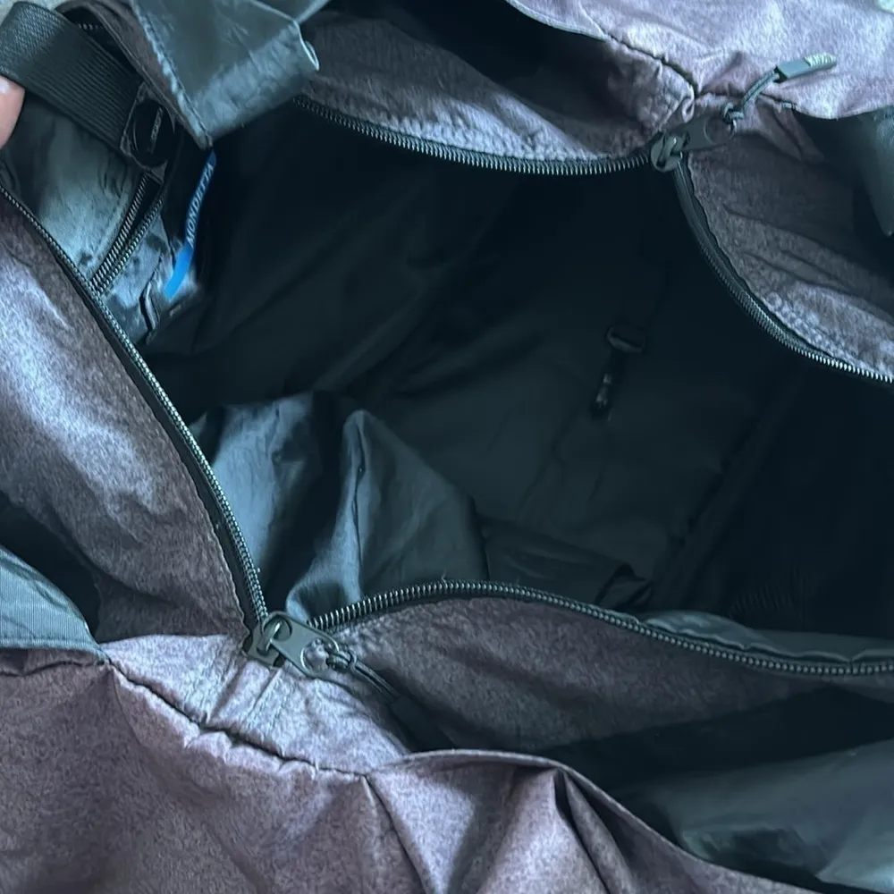 Mondetta Multi-Purpose Bag - Image 10