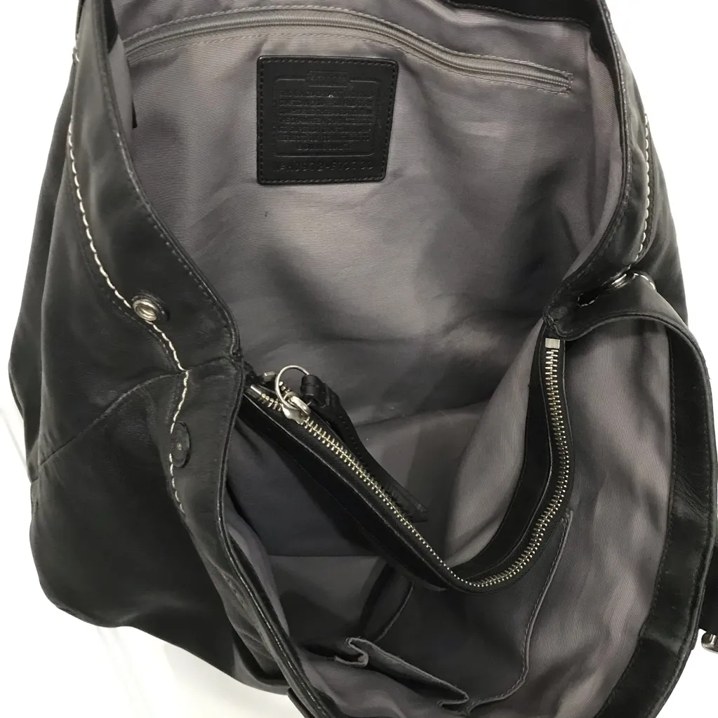 Coach Soho Pleated Black Leather Shoulder Bag with Wallet EUC - Image 5