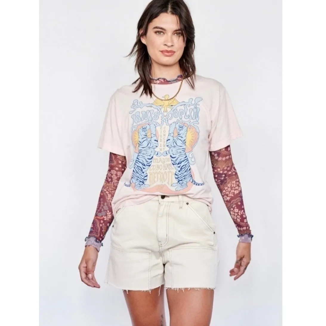 NWOT Pink Janis Joplin Concert Detroit Tigers Graphic T - Image 3