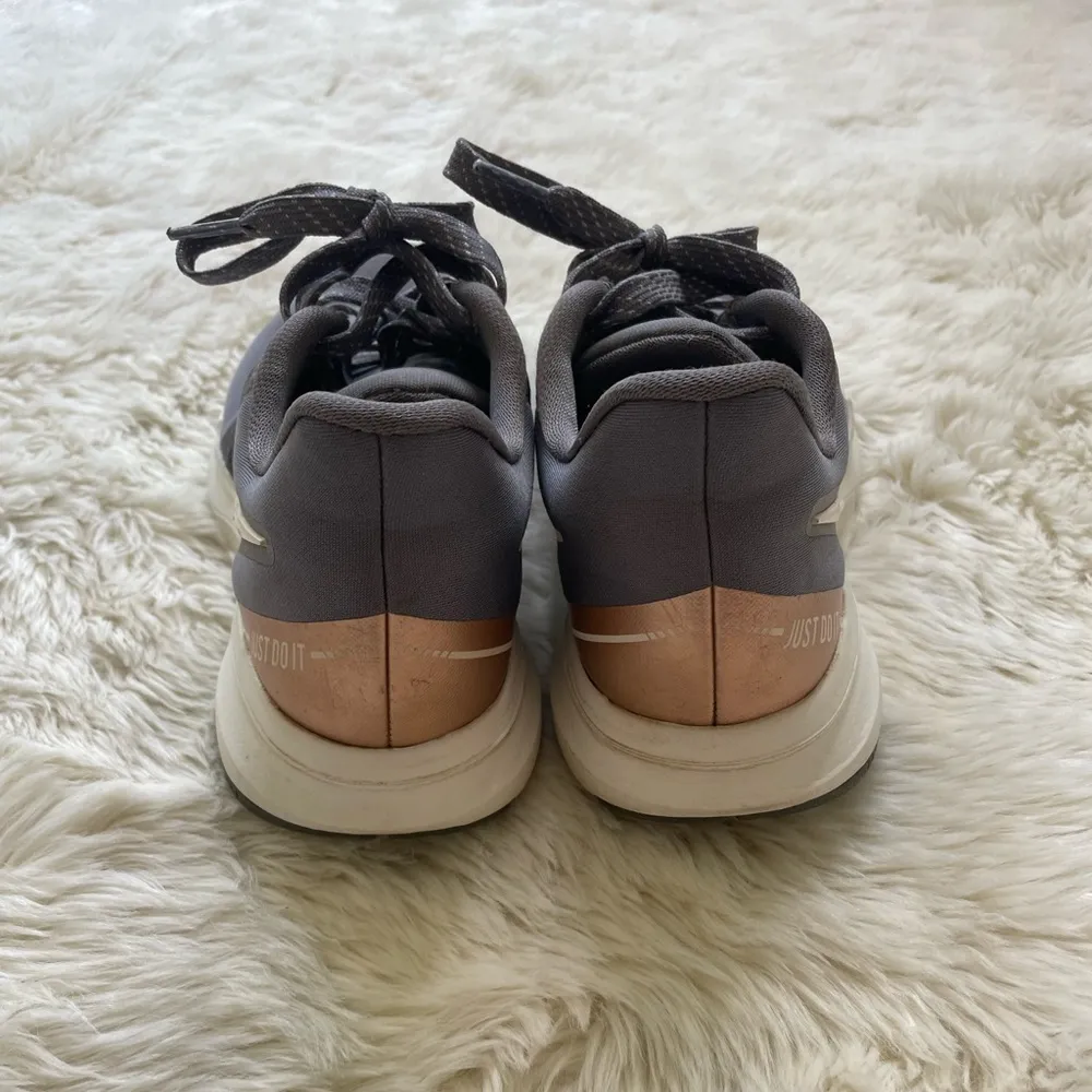 Nike In Season TR 8 Premium Training Shoe 6 - Image 4