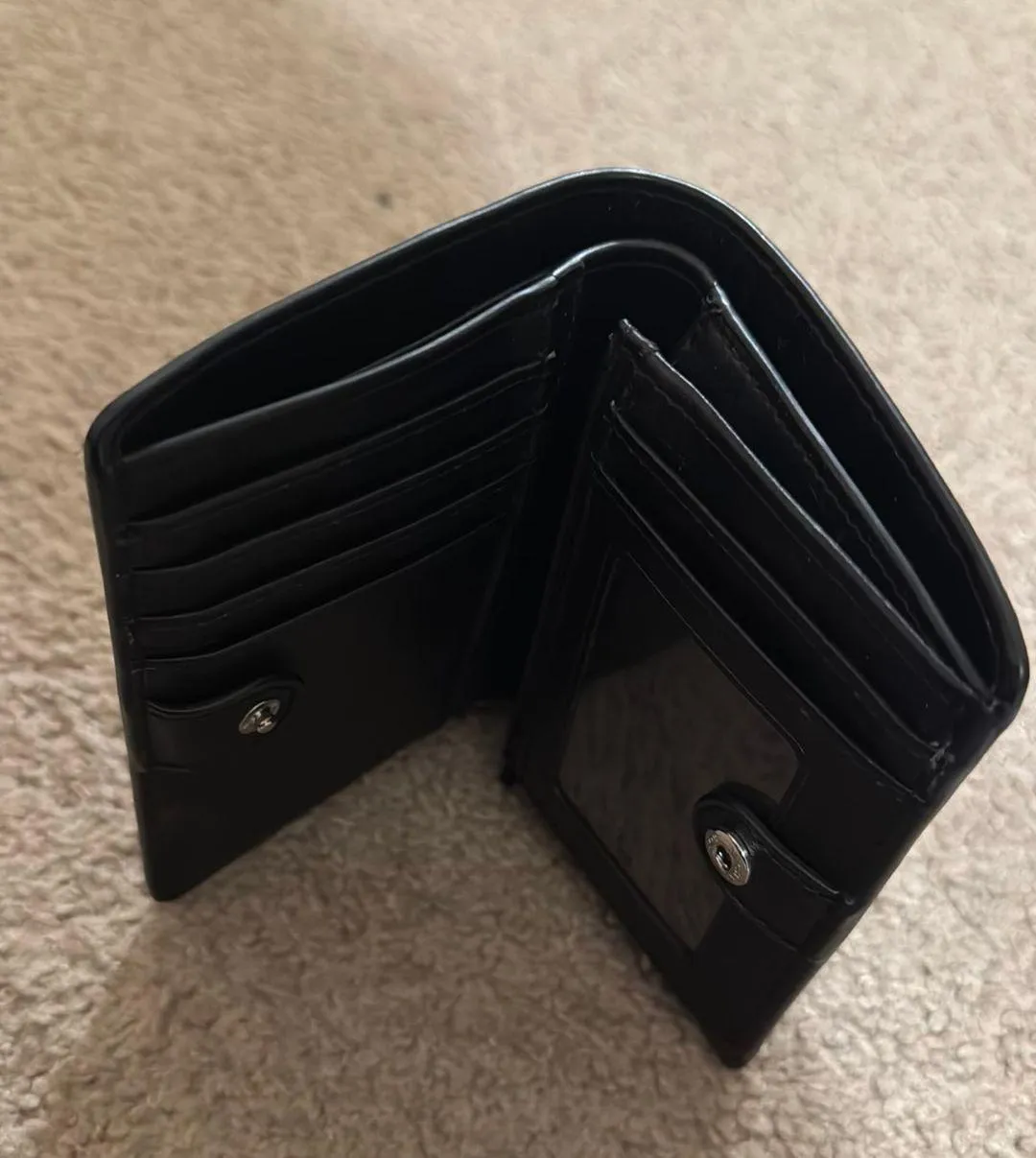 Michael Kors Wallet - Image 2