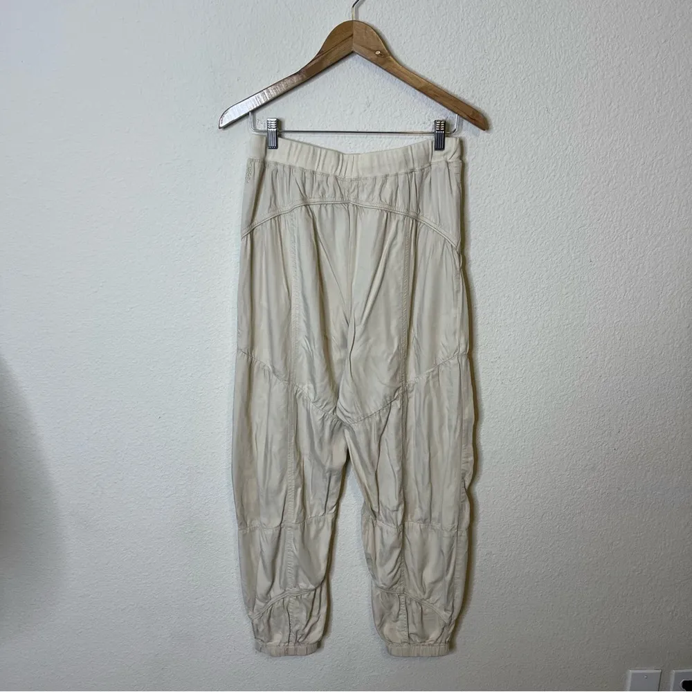 Free People Movement Full Court Ivory Jogger Pants Womens Size S - Image 9