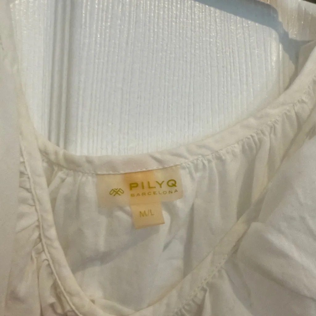 PilyQ Barcelona Serena Lily White Lace Off The Shoulder Swimsuit Cover Up Medium - Image 7