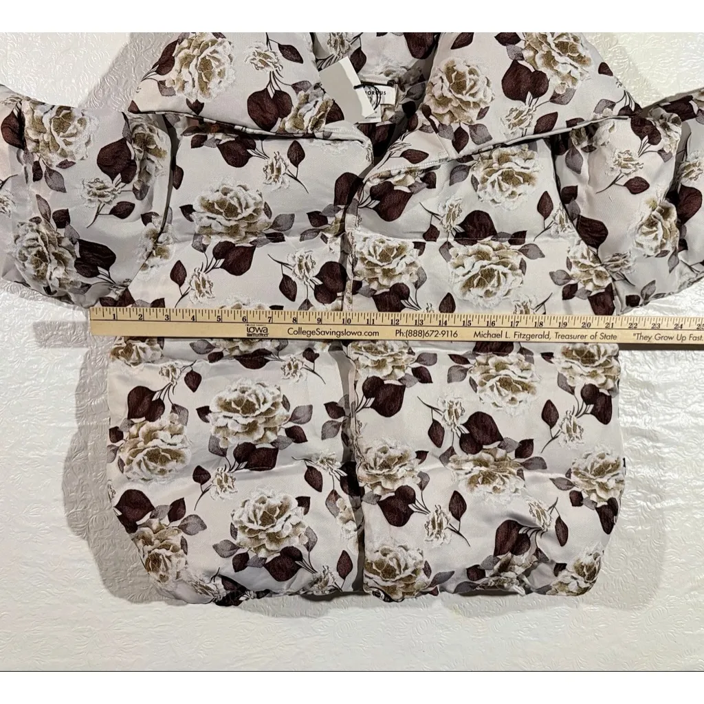 NWT Glamorous LuLus Seriously Comfy Light Grey Floral Jacquard Quilted Puffer XS - Image 7