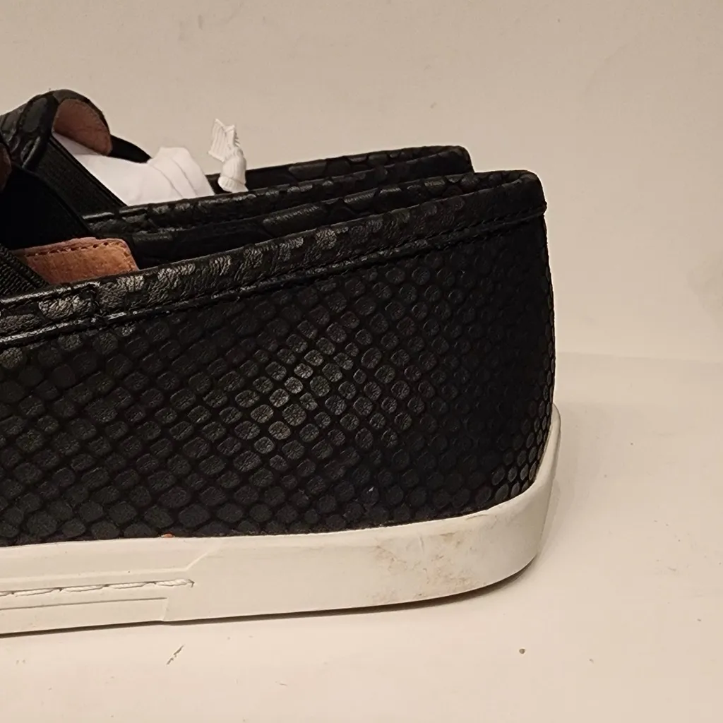 Joie Women's Kidmore Embossed Leather Slip-On Sneakers Women’s Black Size 6 - Image 8