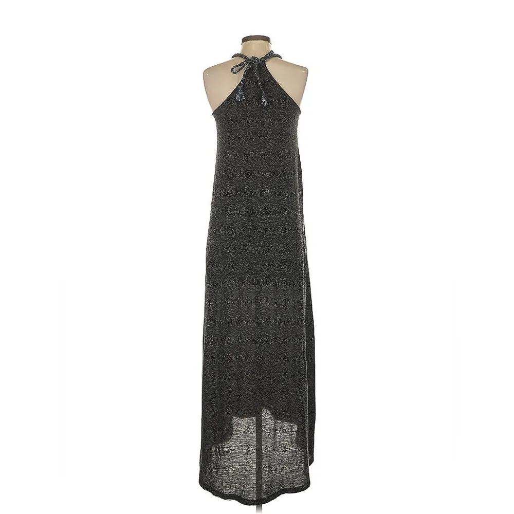 Elegant Grat Maxi Dress. SLOANE ROUGE. Gray - Image 8