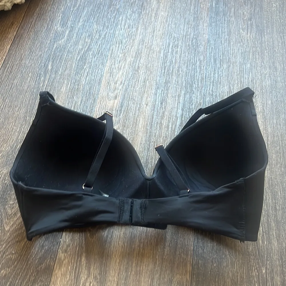Black Bra - Image 3