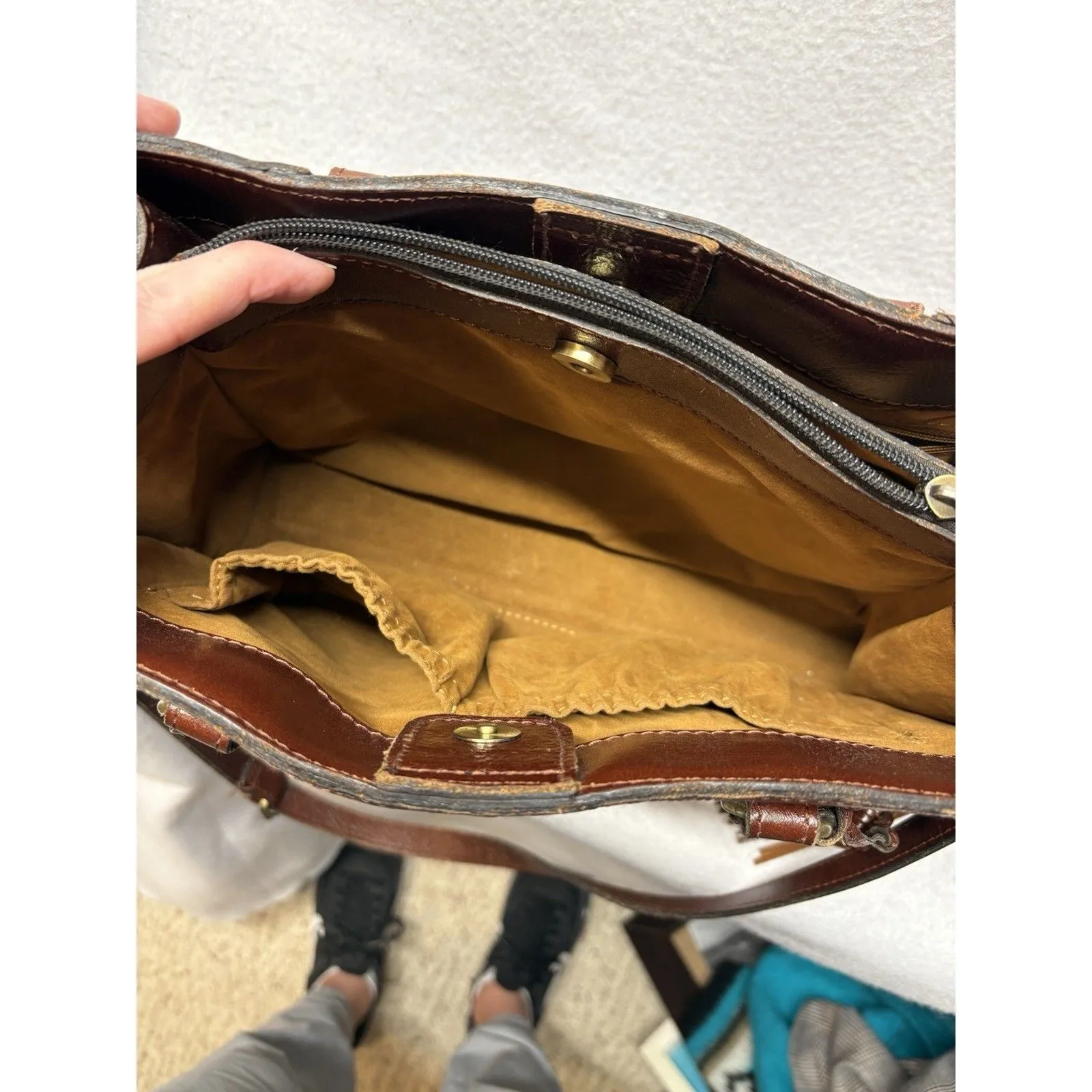 Patricia Nash Leather Primrose Satchel British Tan Tooled Bag *note* - Image 9