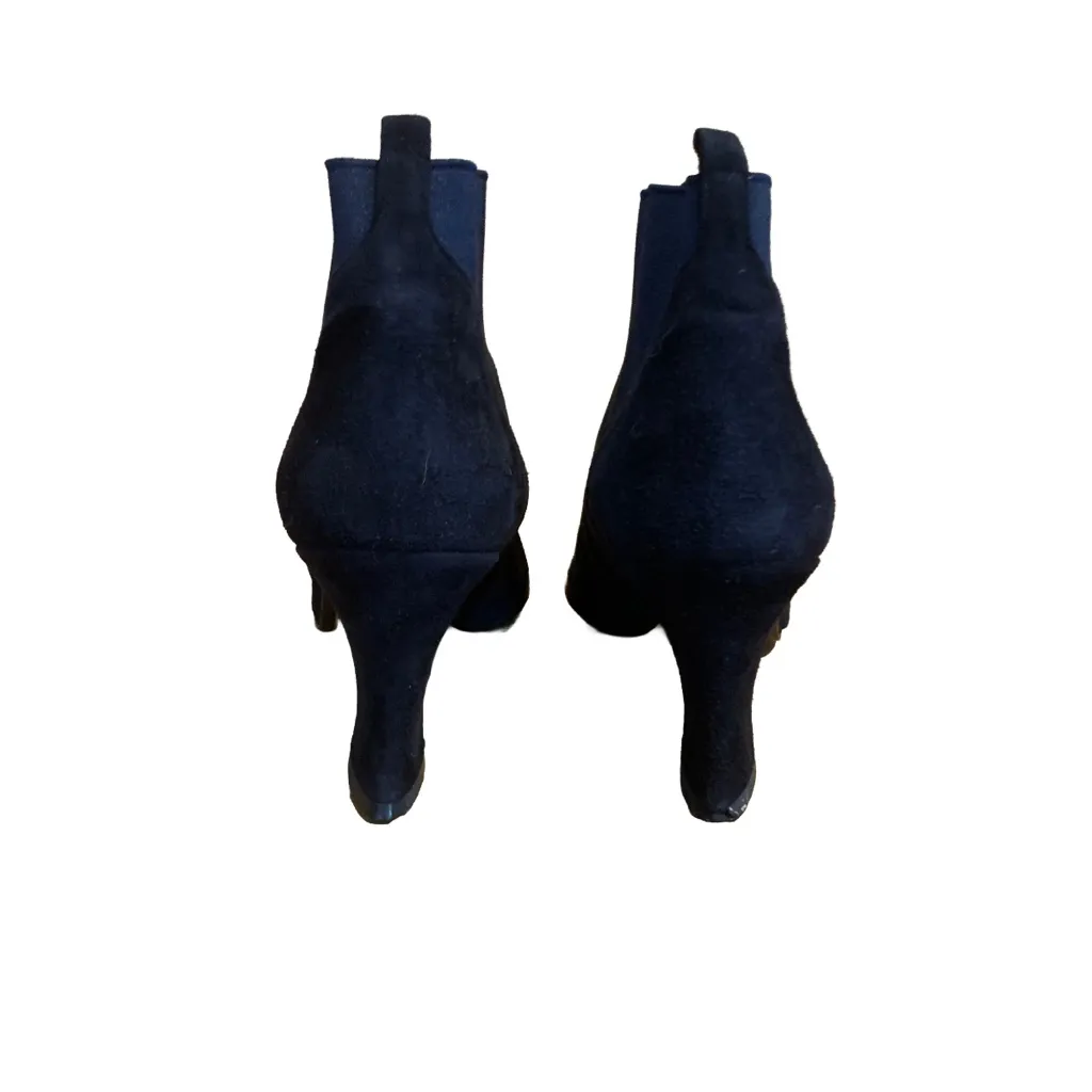 VINTAGE 1990'S/Y2K ANNE KLEIN NAVY BLUE STRETCH FABRIC & SUEDE BOOTIE HEELS (7N) - Image 5
