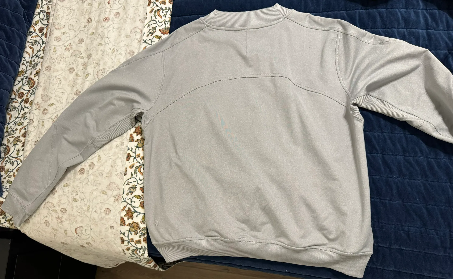 City Sweat Crew in Heathered Stargaze - Image 9